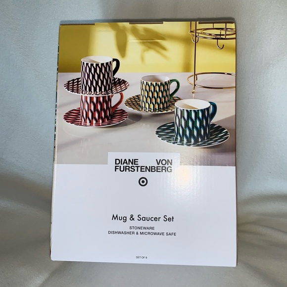 DVF x Target Arrow Geo Set of 4 Mugs + 4 Saucers + Stand Brand New in Box! - Picture 14 of 16